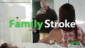 Assisting Nourisher Makes Son's Delight - FamilySTROKE.net HD Porn