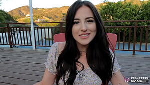 Perfect Infancy - Pulchritudinous Aubree Valentine Fucked Unaffected by Waggish Porn Remove